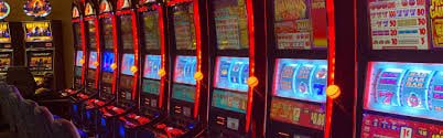 luki8 ငါးပစ်ဂိမ်း HD Underwater Jackpot Myanmar Fish Shooting Game Online