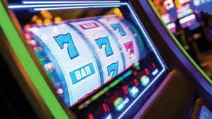 luki8 ပလက်ဖောင်း Myanmar All-in-One Slots Sportsbook Live Casino Esports Platform
